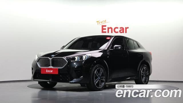 iX2 eDrive 20 M Sport