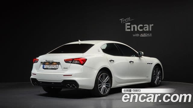 Ghibli 2.0 Gran Sport