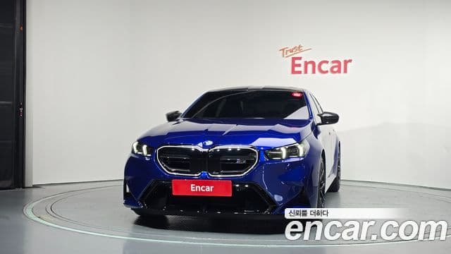 M5 M5 Sedan