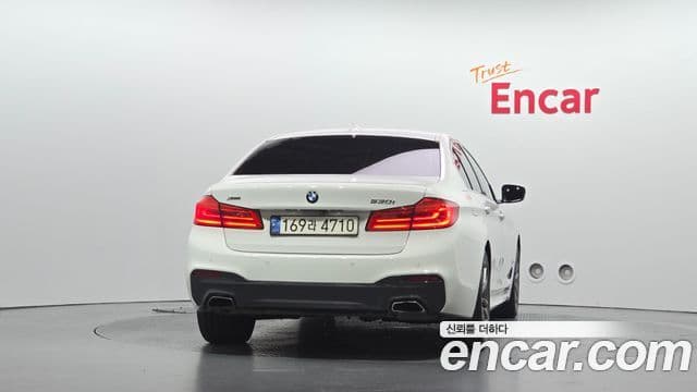 Seria 5 530i xDrive M Sport Plus