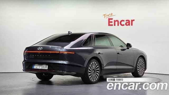 Grandeur 2.5 Benzină 2WD