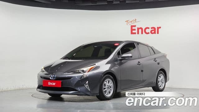 Prius 1.8 E