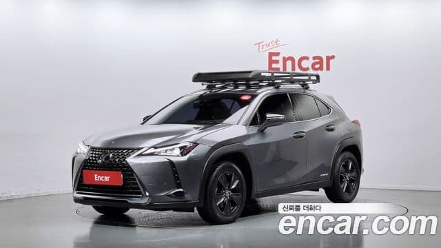 UX250h 2.0 2WD