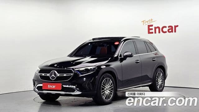 Clasa GLC GLC300 4MATIC Avantgarde