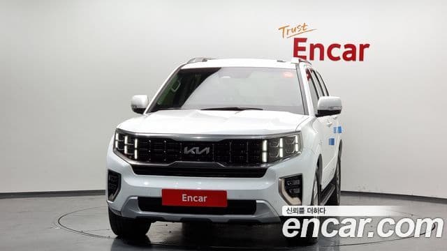 Mohave The Master Motorină 3.0 4WD 6 locuri