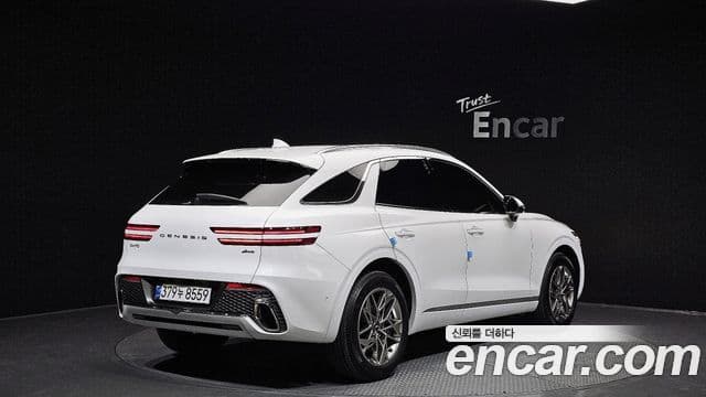 GV70 2.5T Benzină AWD