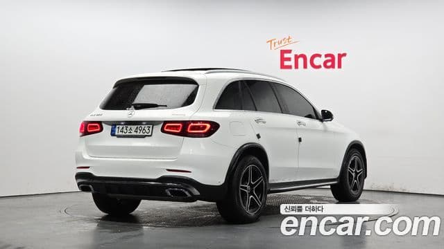 Clasa GLC GLC300 4MATIC