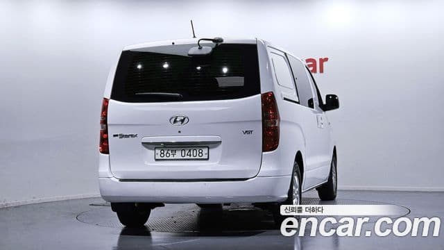Grand Starex 5 locuri Van