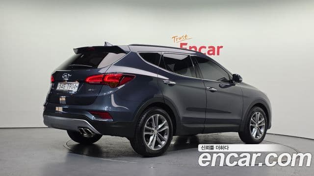 Santa Fe Motorină 2.0 2WD
