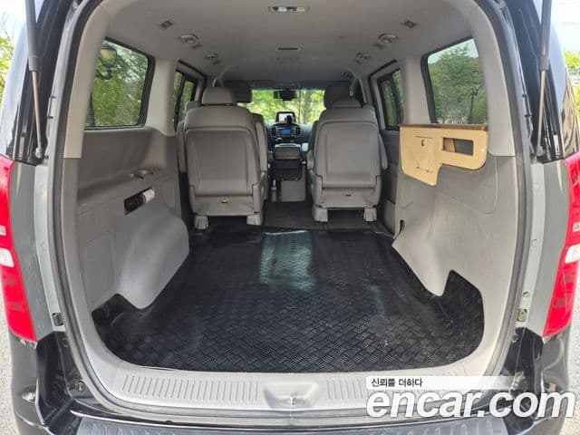 Grand Starex 12 locuri Wagon
