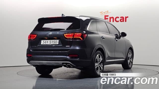 Sorento Motorină 2.0 2WD