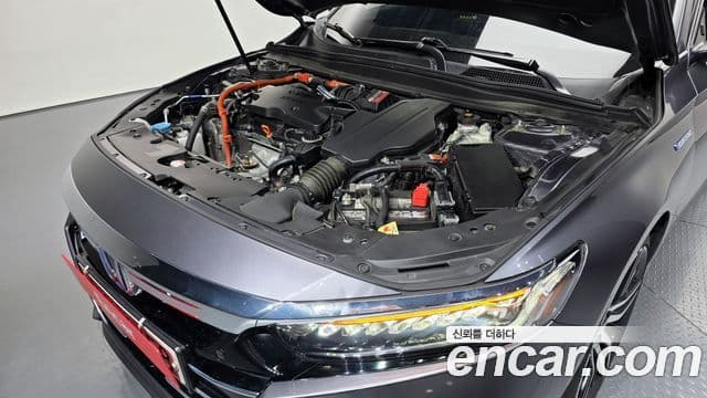 Accord 2.0 Hybrid Touring