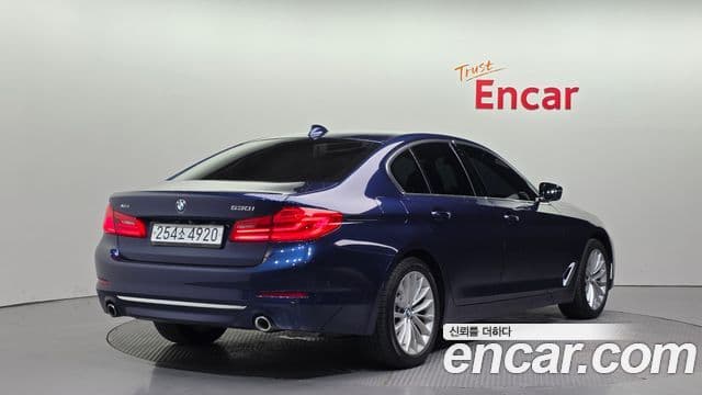 Seria 5 530i xDrive Luxury Plus