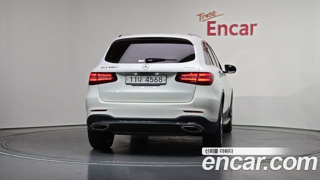 Clasa GLC GLC350e 4MATIC Premium