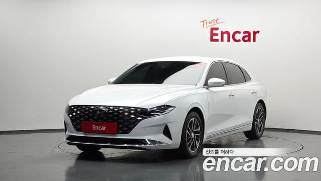 Grandeur 3.0 LPi (Rent-a-car)