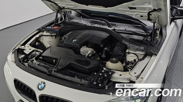 Seria 3 320i M Sport