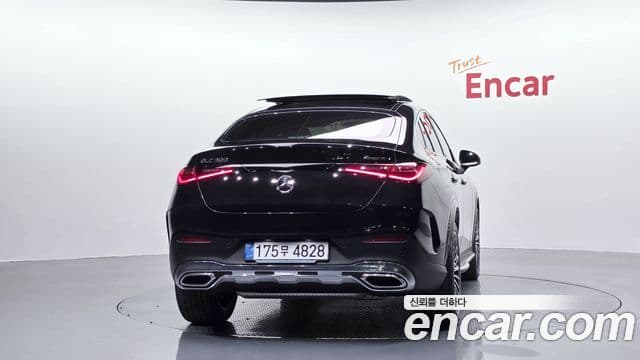 Clasa GLC GLC300 4MATIC Coupé