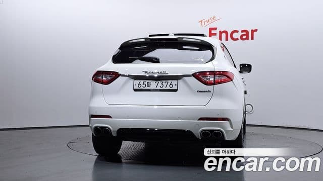 3.0 AWD Sport
