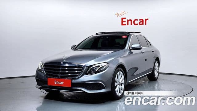 Clasa E E300 4MATIC Exclusive