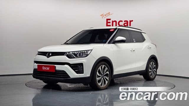 Very New Tivoli Benzină 1.5 2WD