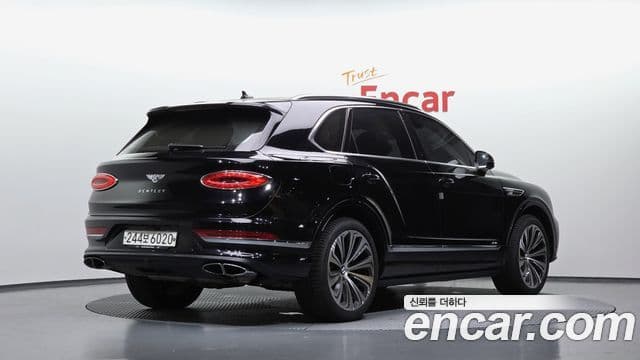 4.0 V8