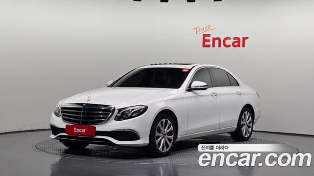 Clasa E E220d Exclusive
