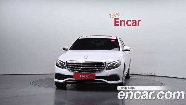 Clasa E E220d 4MATIC Exclusive