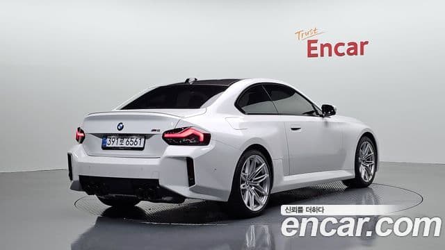 M2 M2 Coupé