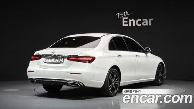 Clasa E E250 Avantgarde