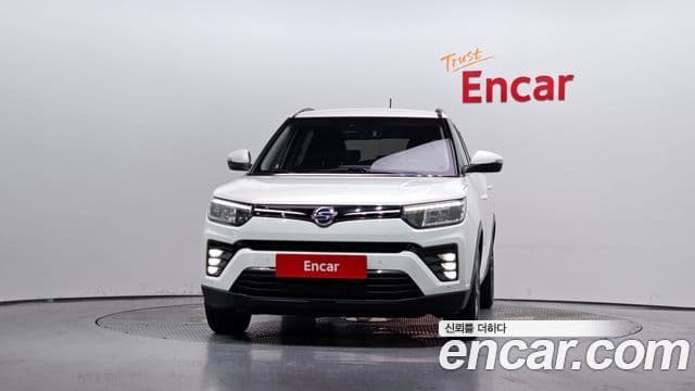 Very New Tivoli Benzină 1.5 2WD