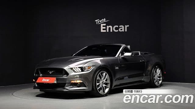 Mustang GT Convertible