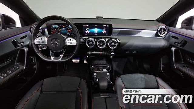 CLA- CLA250 4MATIC