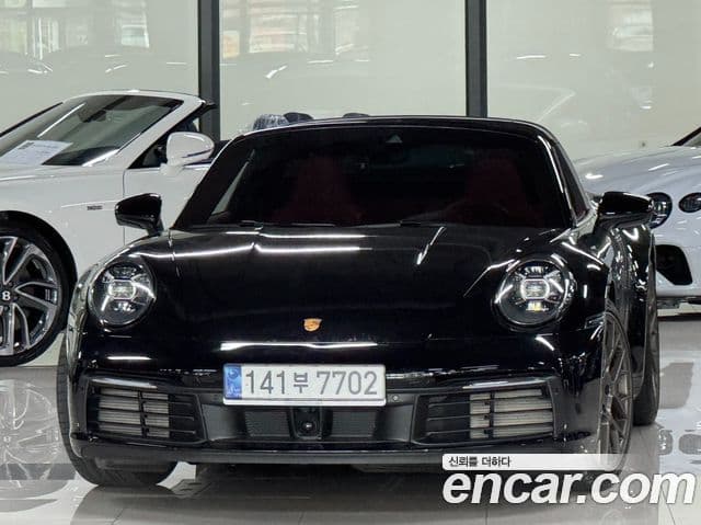 911 (992) 4
