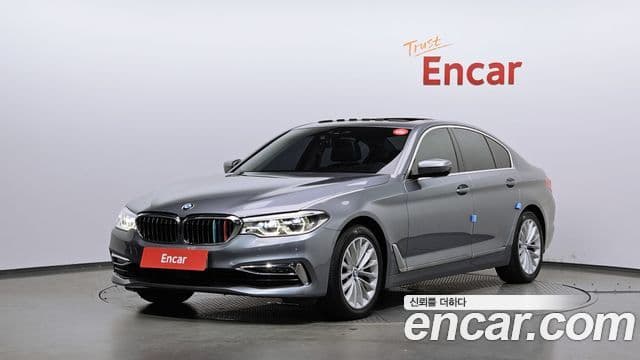 Seria 5 520d xDrive Luxury Plus