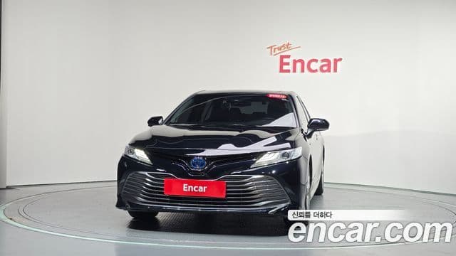 2.5 XLE Hybrid