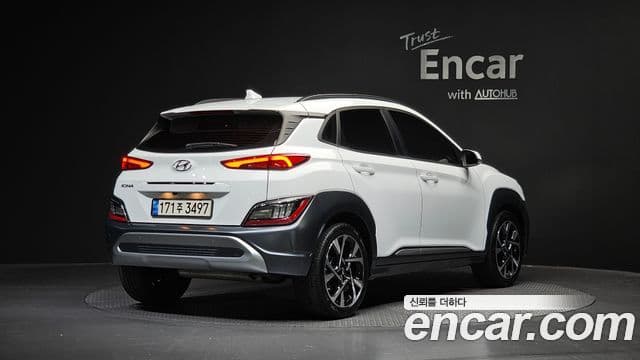 Kona Benzină 2.0 2WD