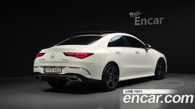 CLA- CLA250 4MATIC