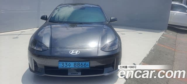 6 Long Range AWD