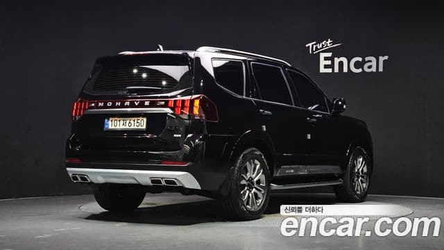 Mohave The Master Motorină 3.0 4WD 5 locuri