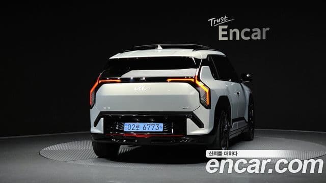 EV3 Long Range 2WD