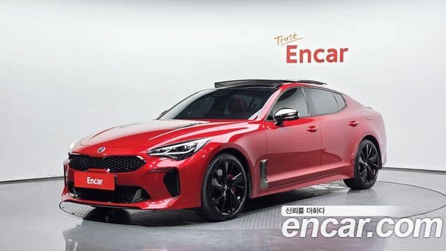 Stinger 3.3 Turbo AWD