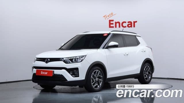Very New Tivoli Benzină 1.5 2WD