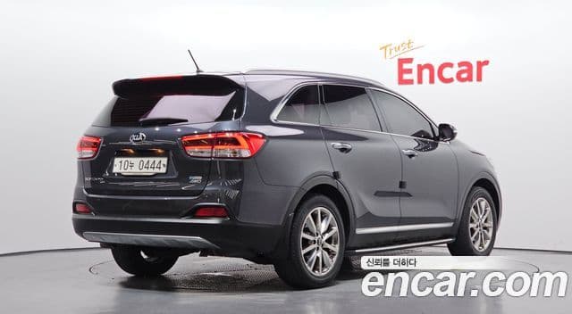 Sorento Motorină 2.0 4WD
