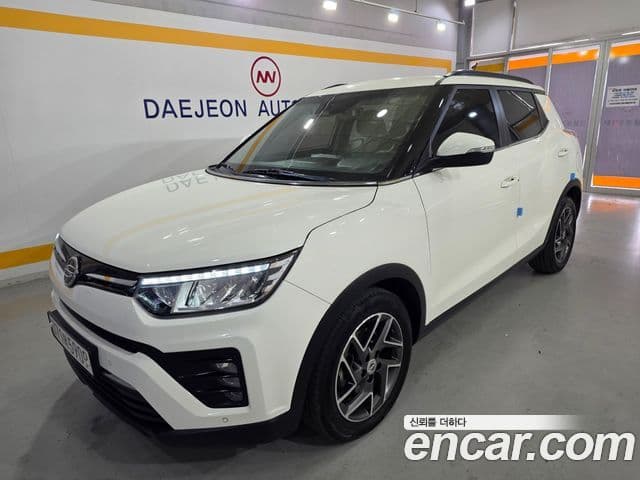 Very New Tivoli Benzină 1.5 2WD