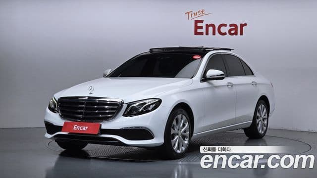 Clasa E E300 4MATIC Exclusive