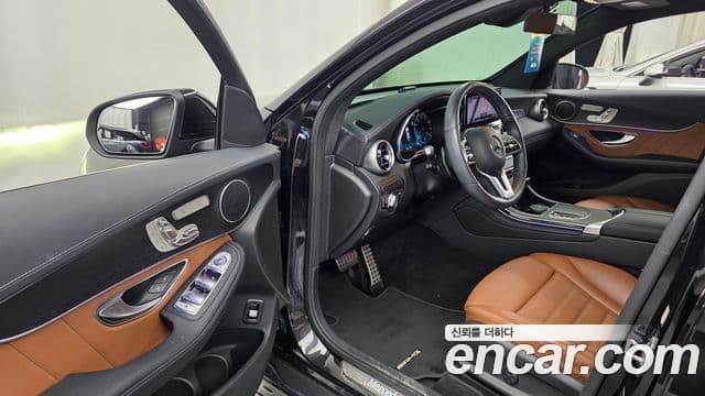 Clasa GLC GLC300 4MATIC Premium Coupé