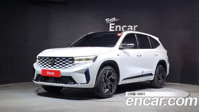 1.5 E-TECH Iconic 2WD
