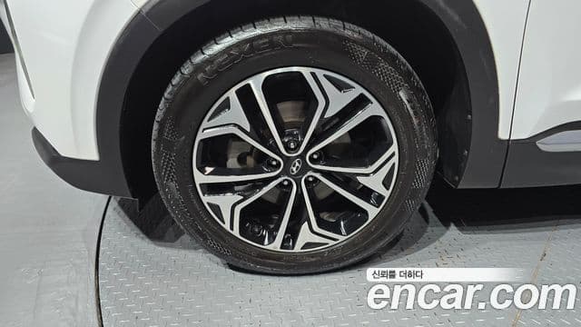 Santa Fe Motorină 2.0 2WD