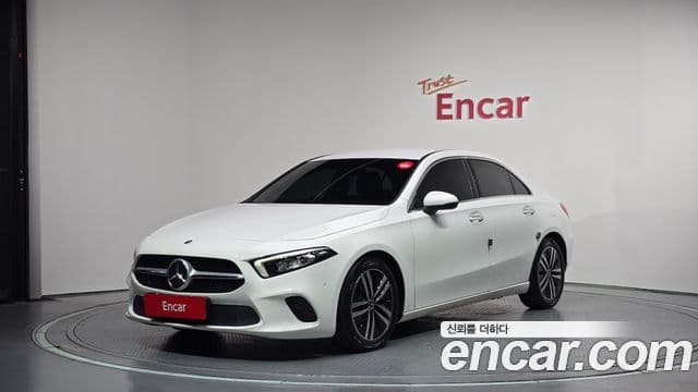 Clasa A A220 Sedan