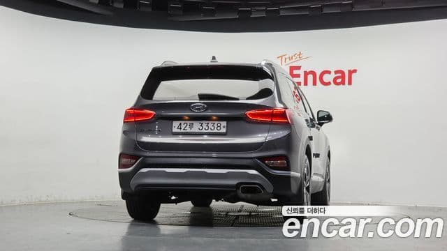Santa Fe Benzină 2.0T 2WD